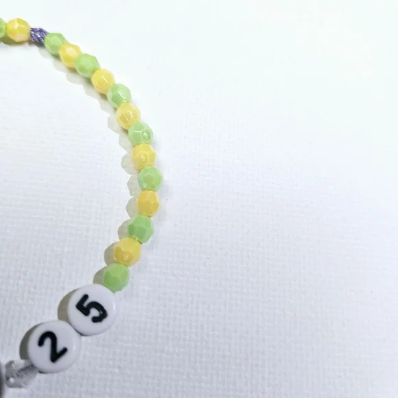 Colorful Beaded Bracelet with Letter Beads Job 19:25 - Picture 4 of 4